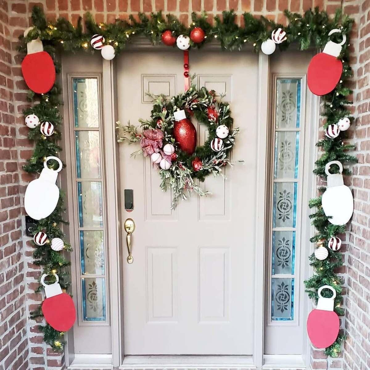 christmas door decorations for a festive welcome 1
