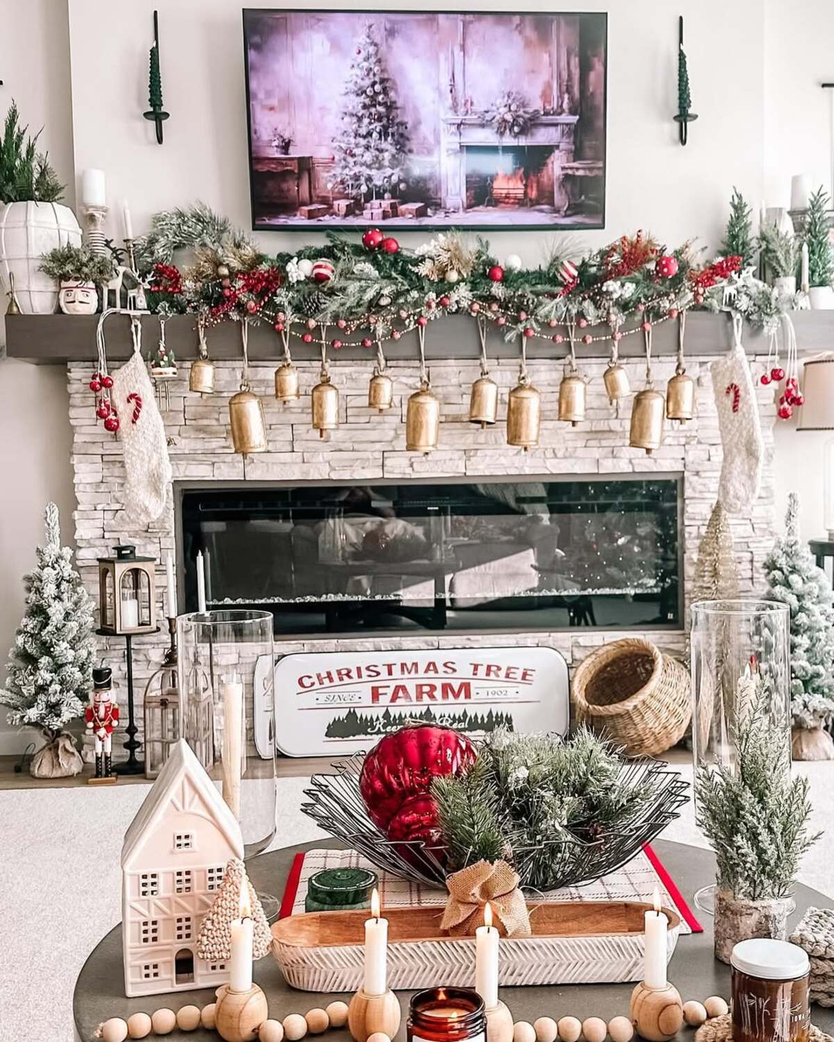 christmas mantle decor ideas 8