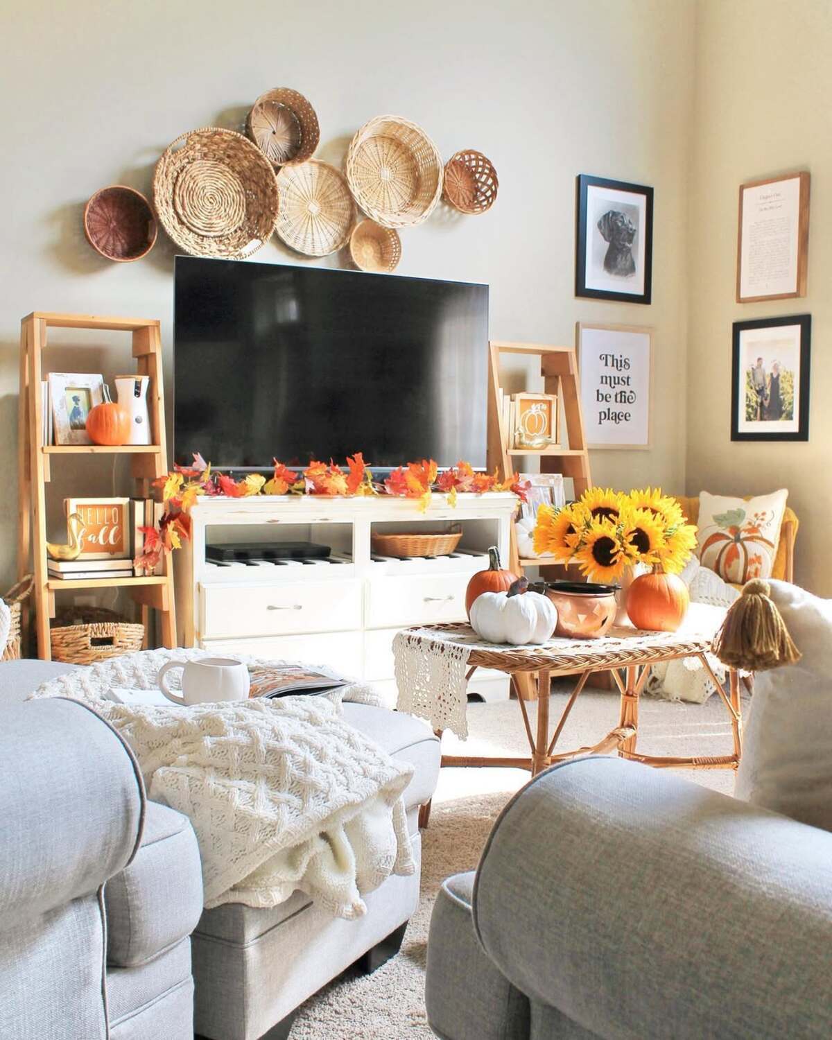 cozy fall home ideas to create the perfect autumn vibe 10