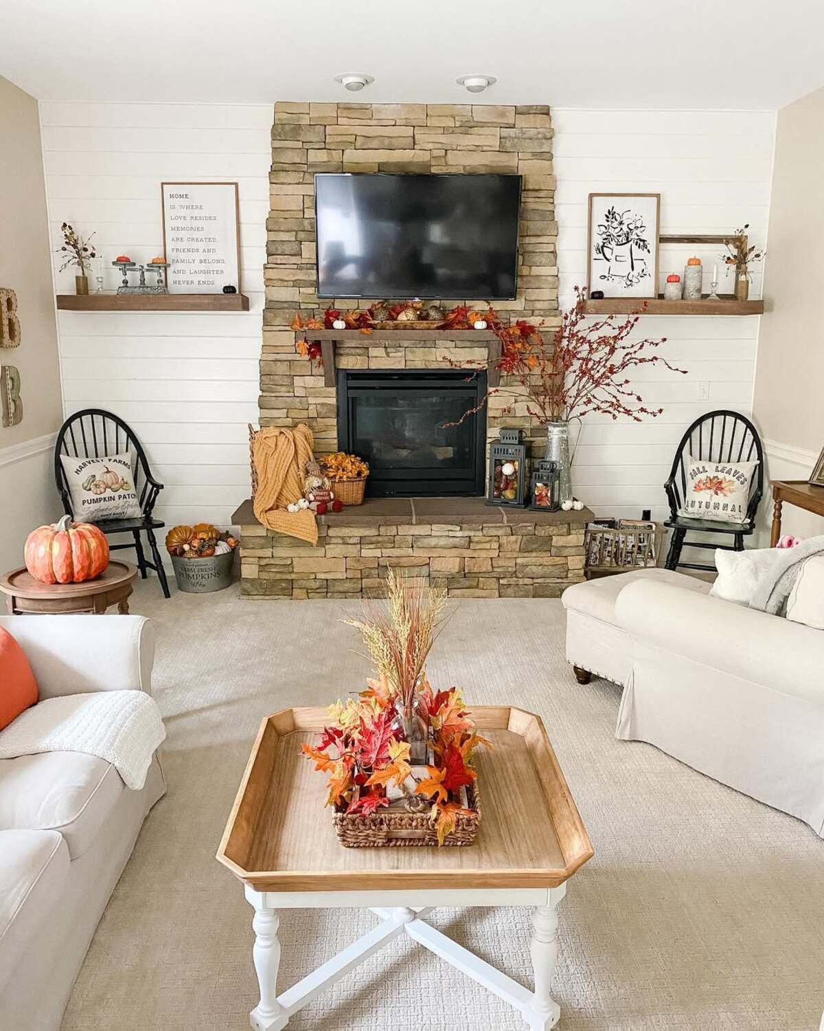 fall mantle decor ideas for fireplaces with tvs above 11