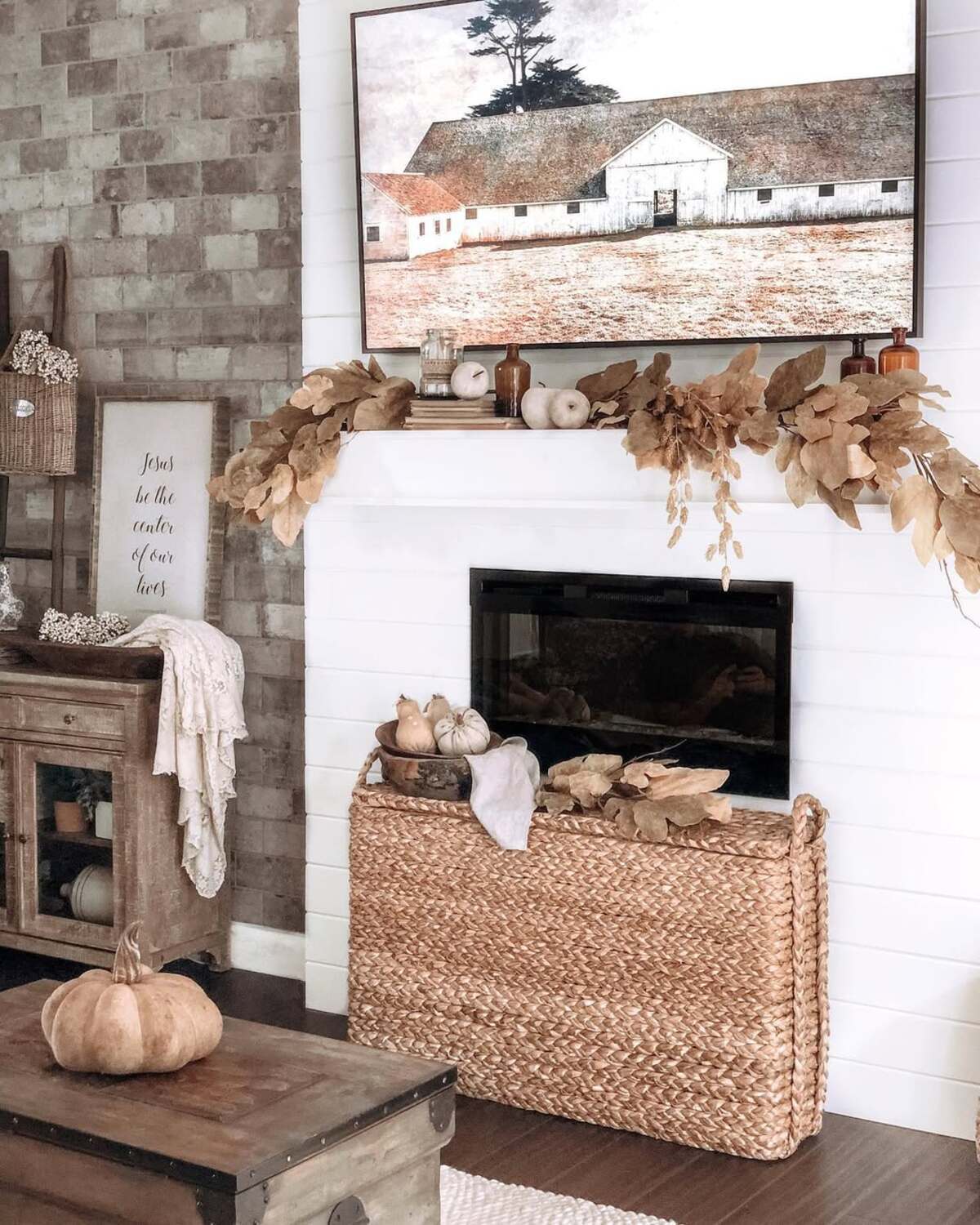fall mantle decor ideas for fireplaces with tvs above 17