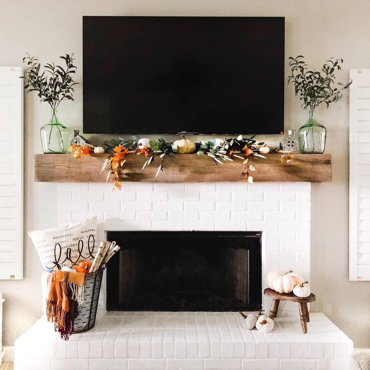 fall mantle decor ideas for fireplaces with tvs above 26