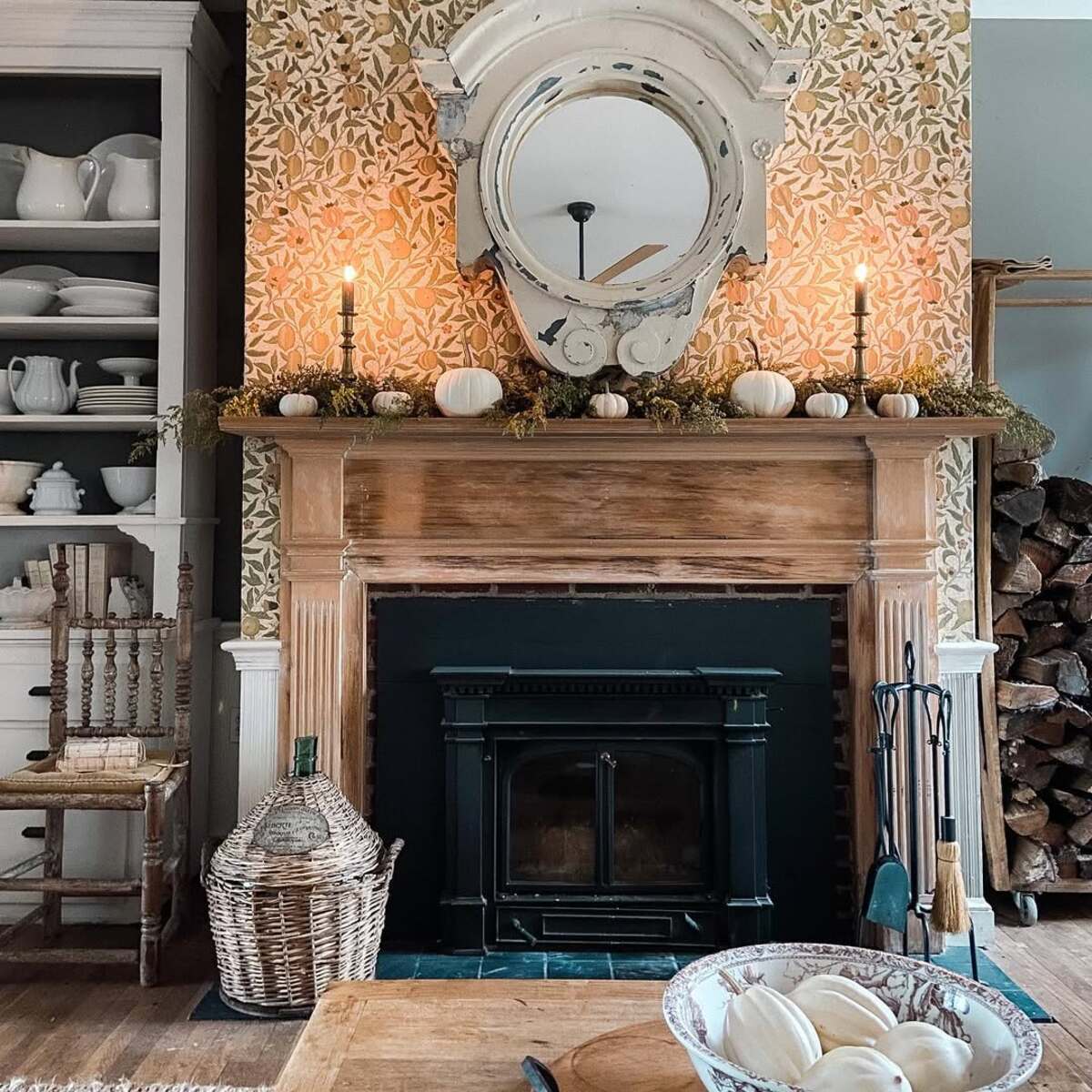 rustic fall mantle decor ideas for fireplace 14
