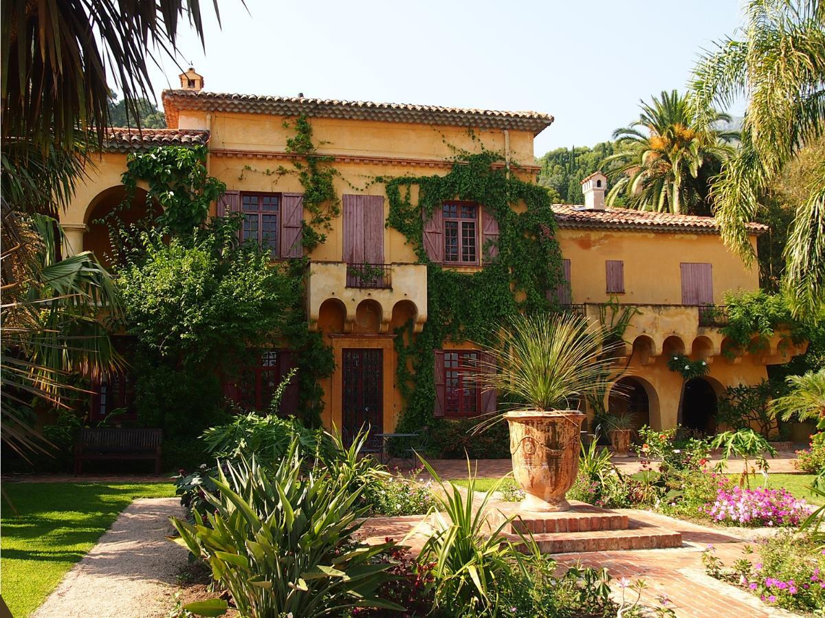 common landscaping mistakes and how to avoid them 15