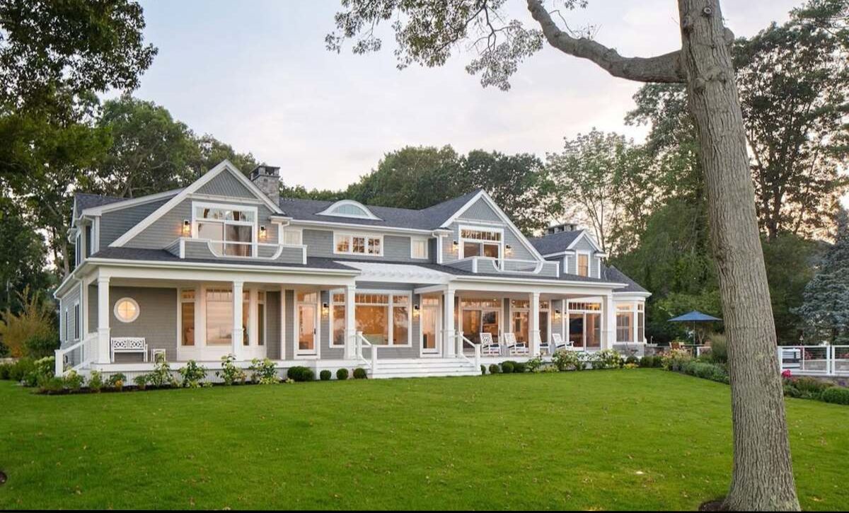 coastal homes exterior colors
