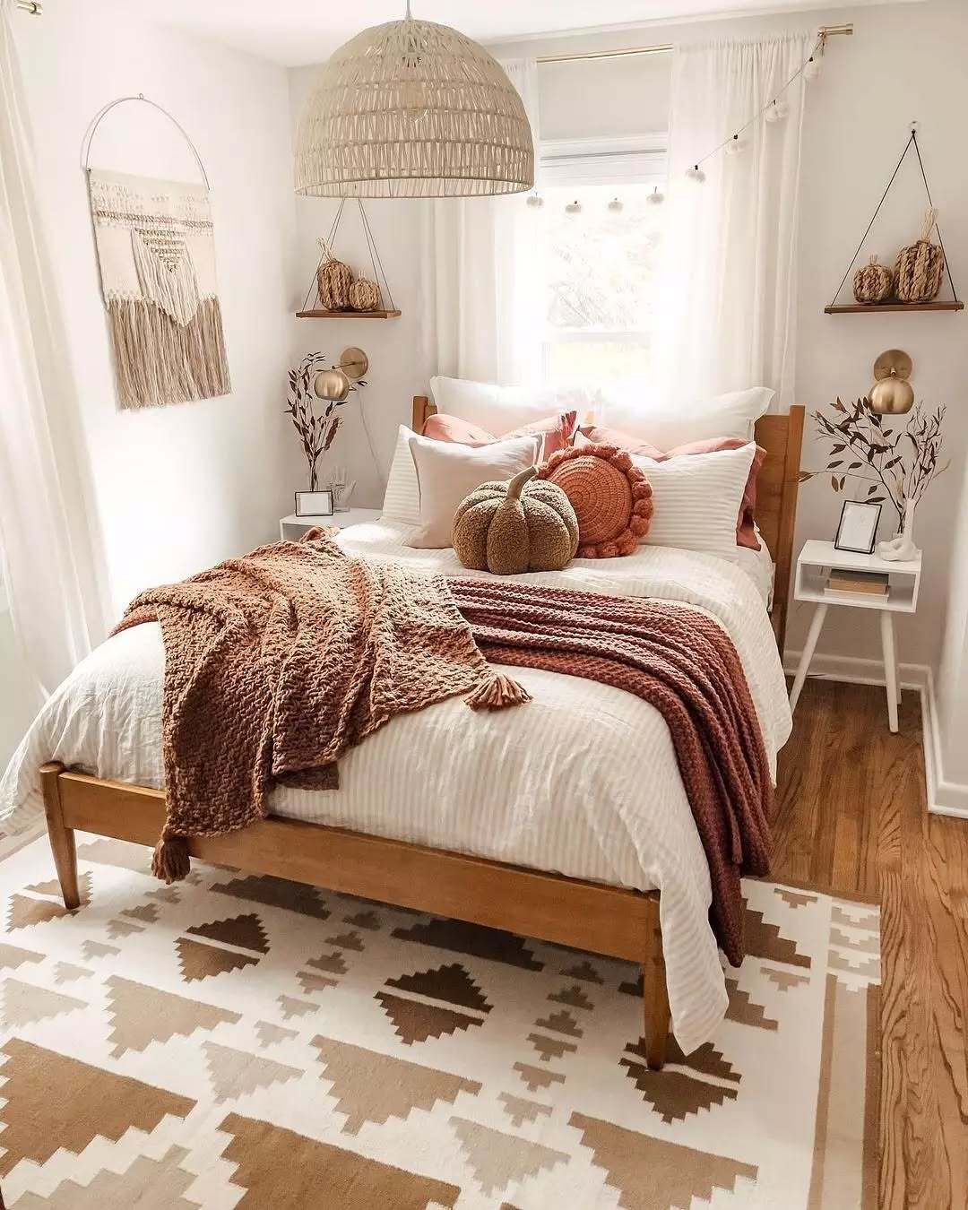 bedroom for fall